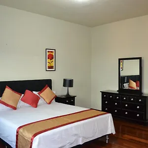 https://negril-sky-blue-resorts-ltd.hotelsmontegobay.org